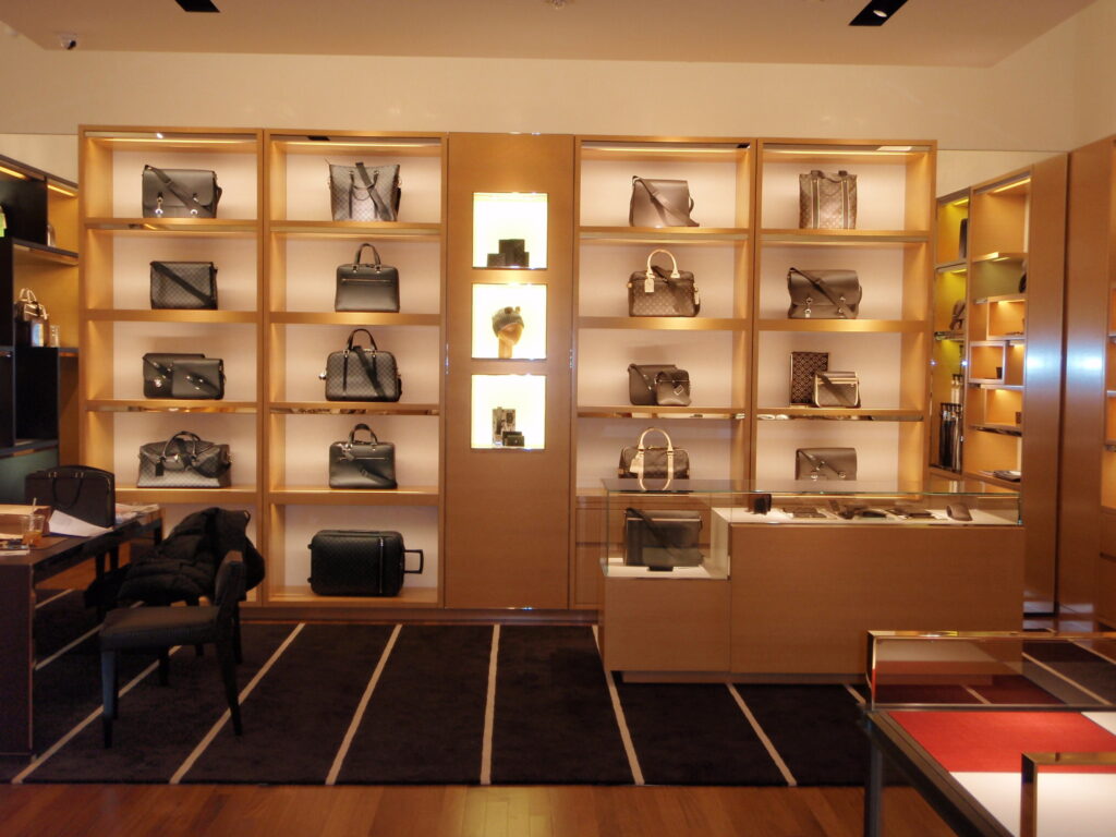 Saks Fifth Avenue WW Interior