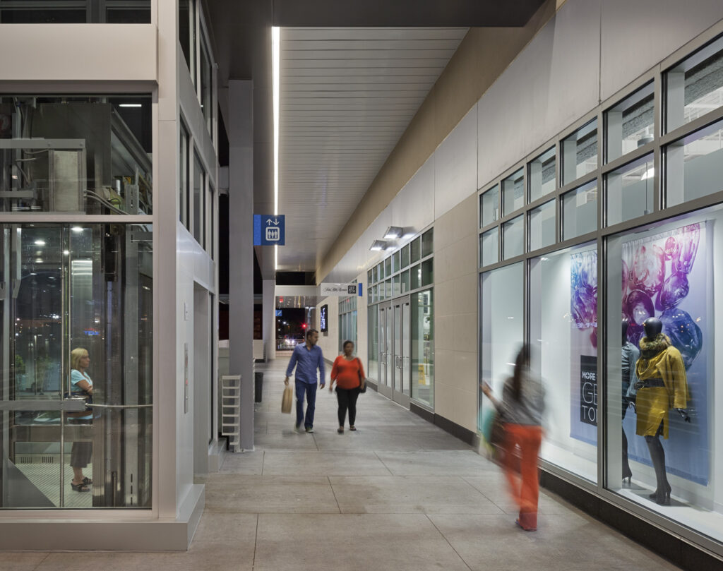 Gallery at Westbury Plaza Interior