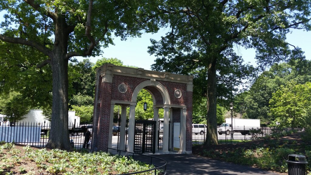 Brooklyn Botanic Garden South Garden Entry