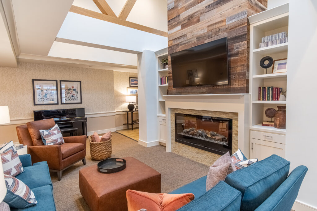 Sunrise Huntington Living Area