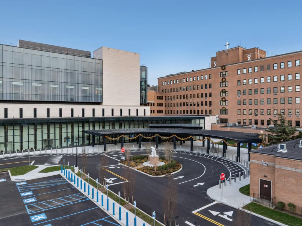 Good Samaritan Hospital New Entrance