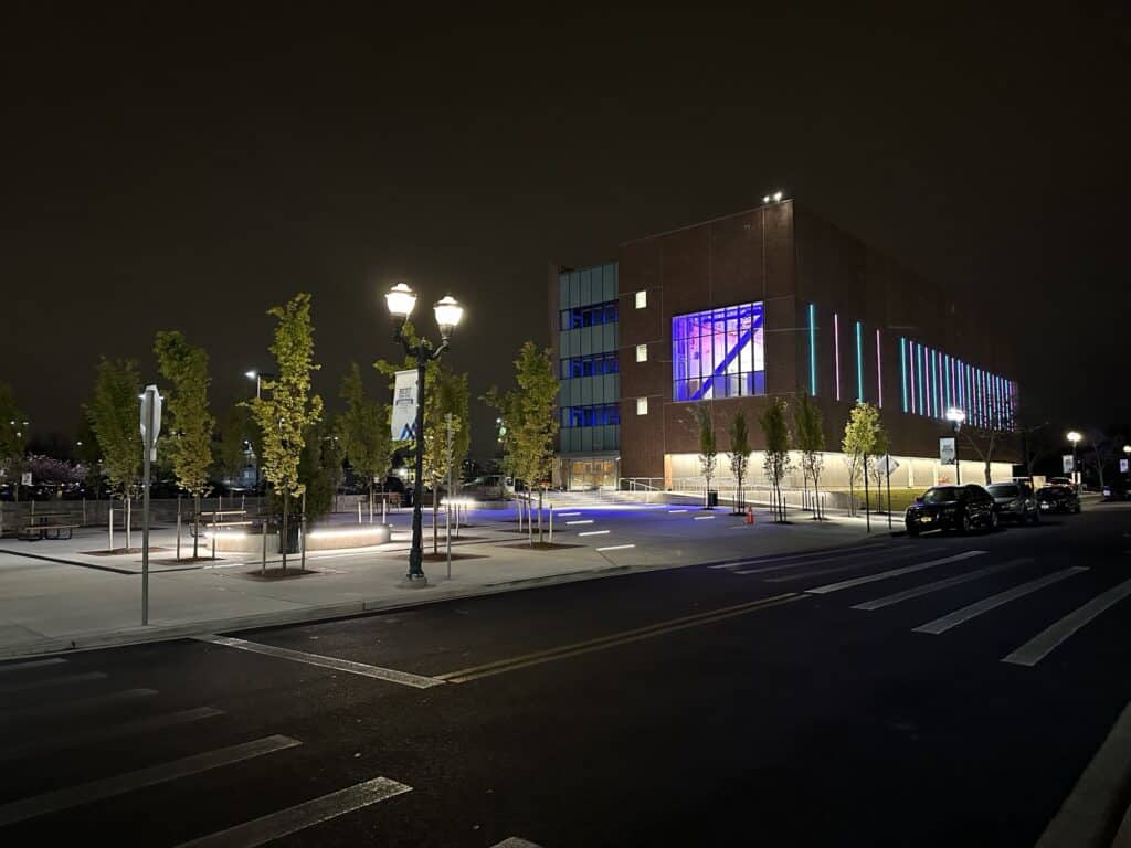 MSSN Plaza Lighting Building