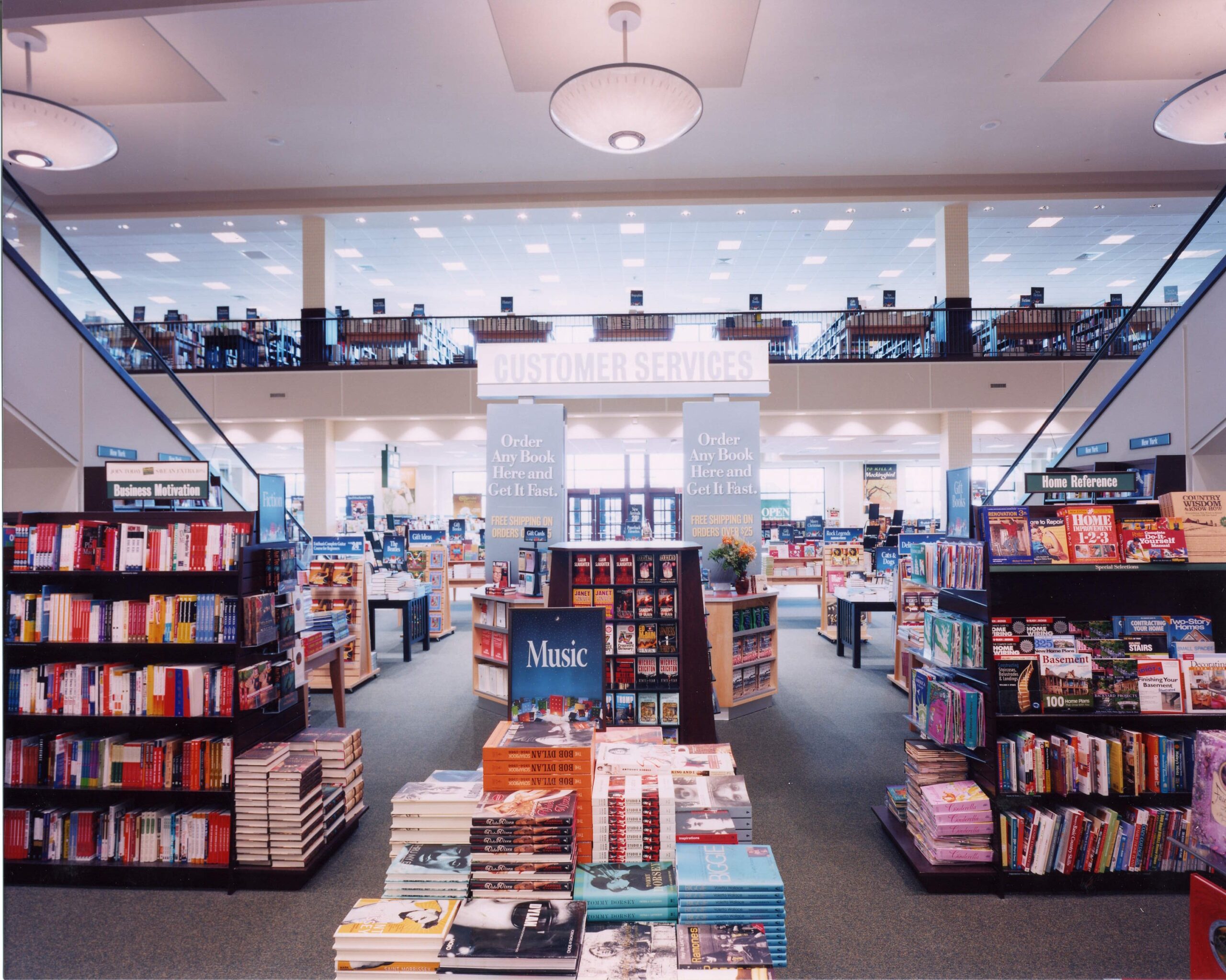 Barnes & Noble Carle Place Bookshelves