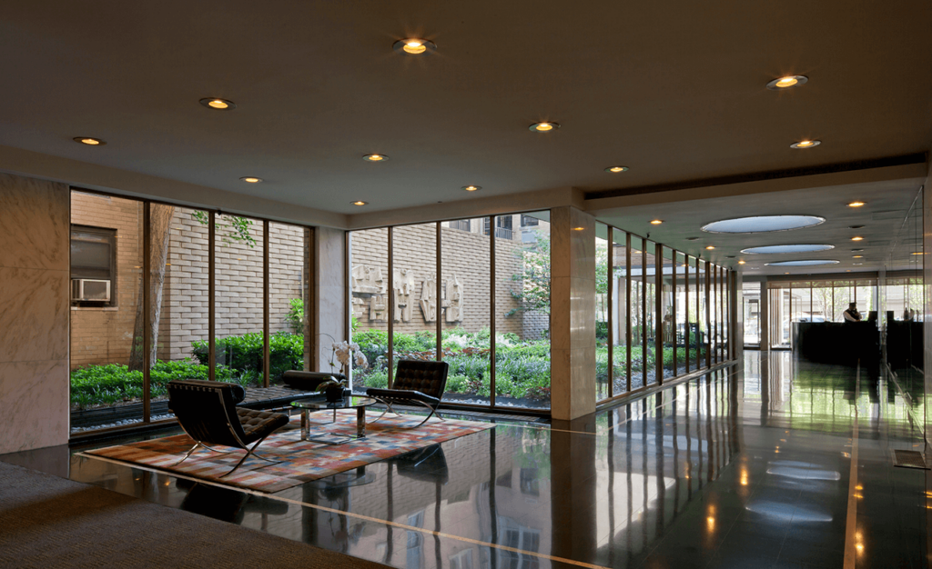 1025 Fifth Avenue Interior