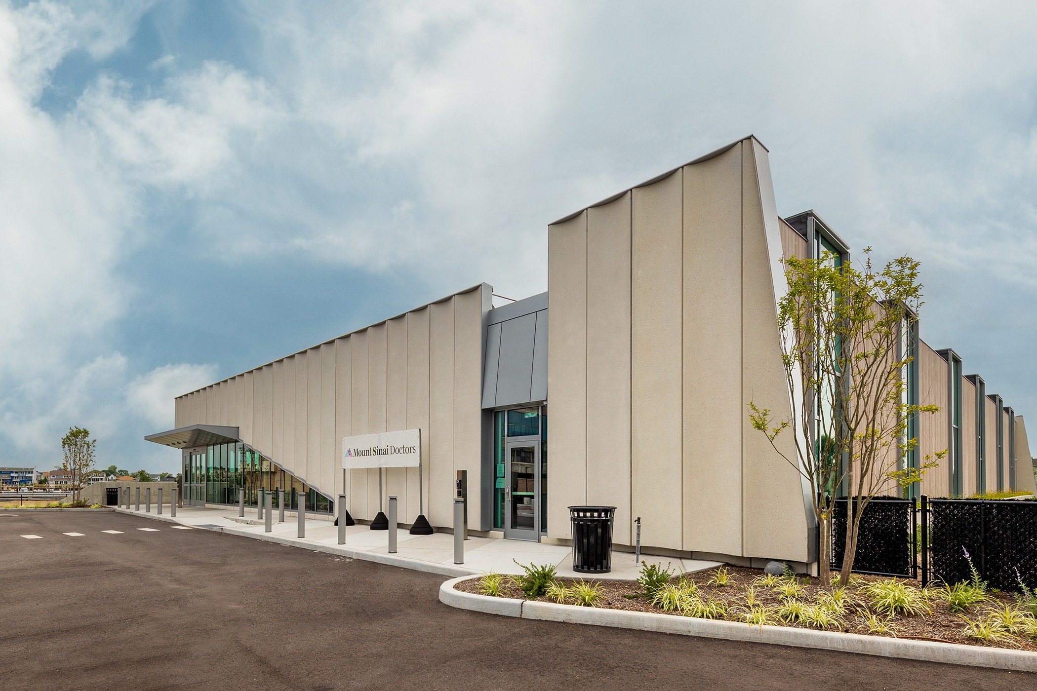 MSSN Long Beach Medical Arts Pavilion Building