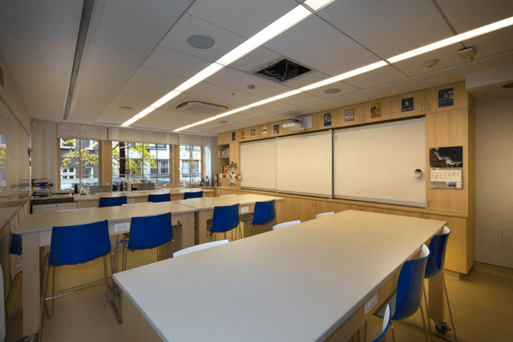 Hewitt School Townhouse Renovation Classrooms