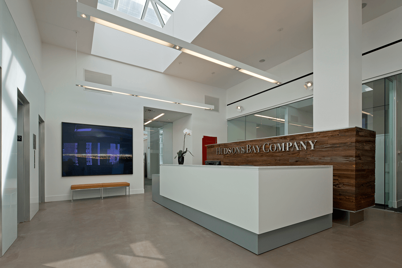 Hudsons Bay Trading Company Front Desk