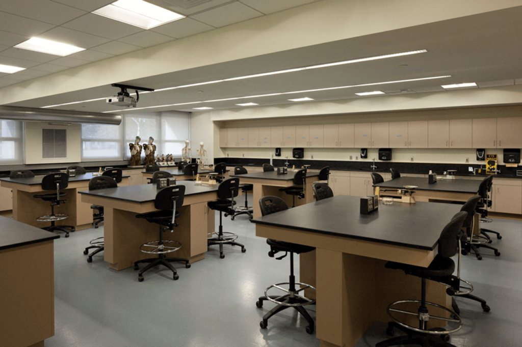 Farmingdale Nathan Hale Hall Lab