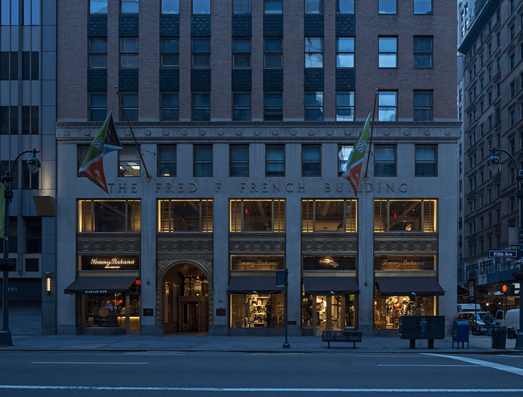 Tommy Bahama Exterior