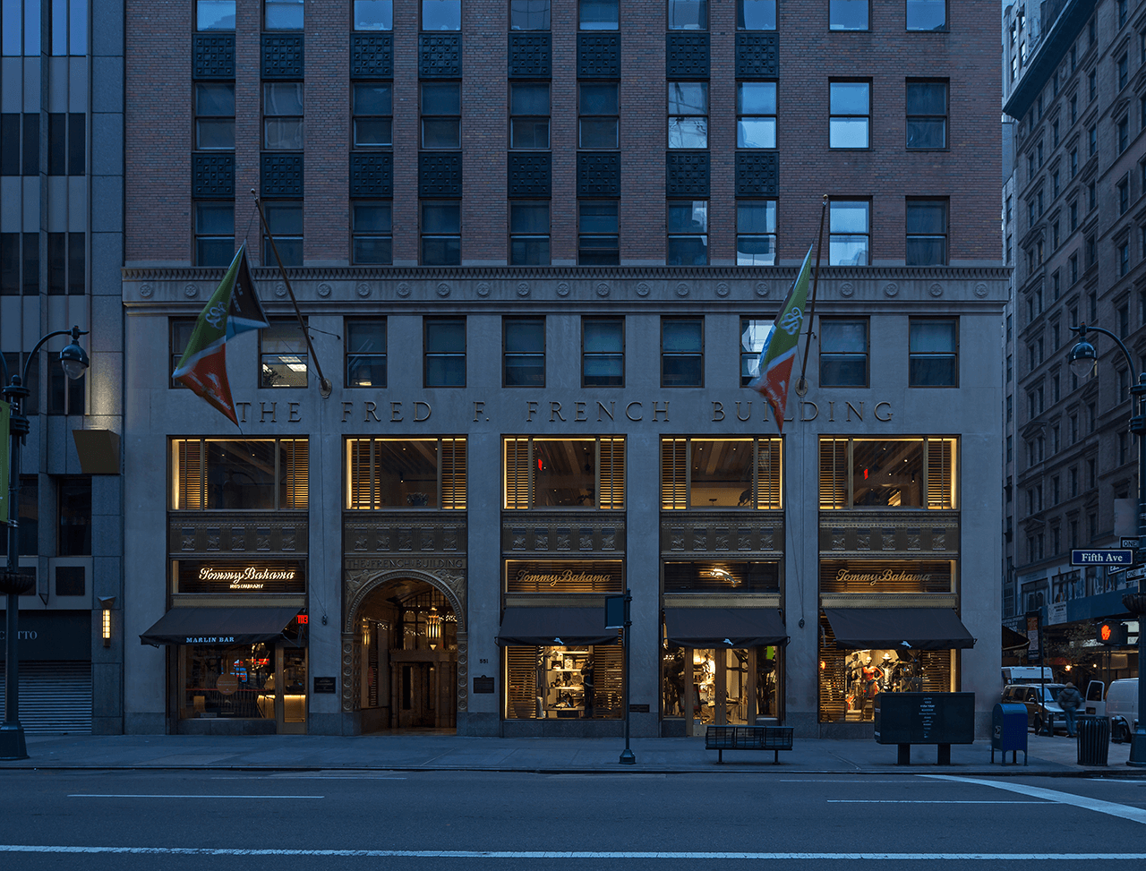 Tommy Bahama Exterior