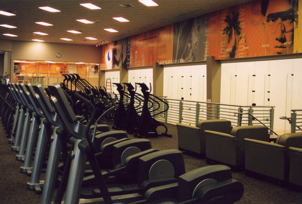 LA Fitness Club Farmingdale Treadmills