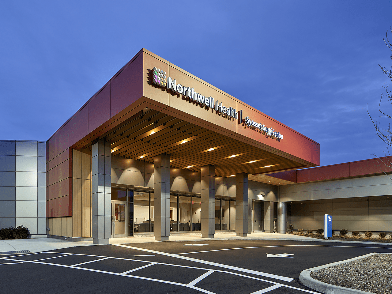 Northwell Syosset SurgiCenter Exterior
