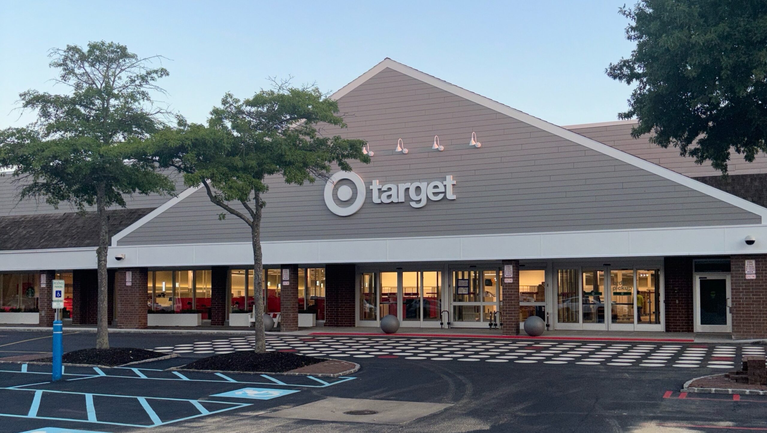 Target Bridgehampton Finished Exterior