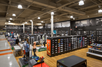 Dick's Sporting Goods At Sunrise Mall