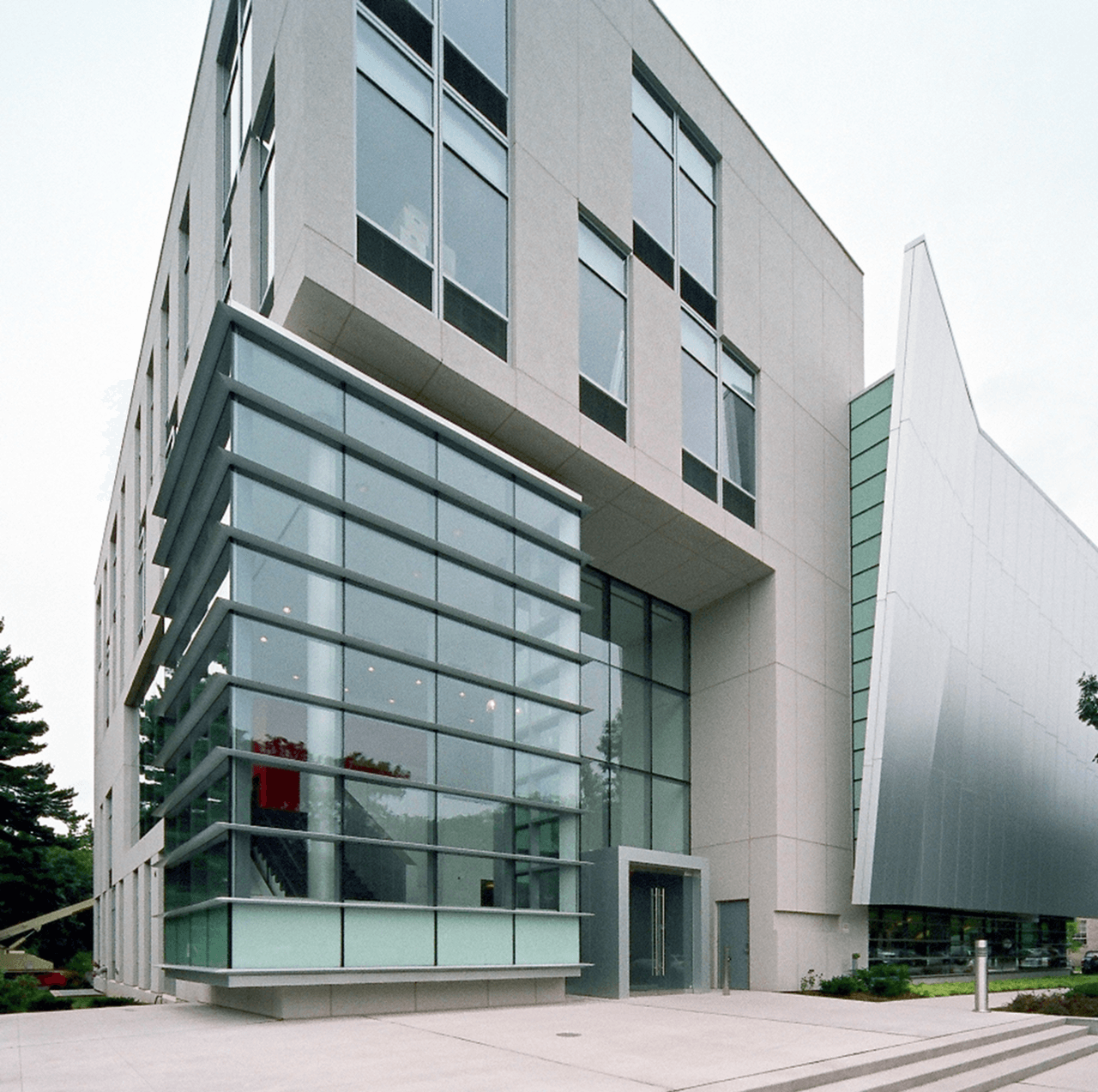 Hofstra New Academic Building Exterior